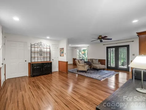 425 Winesap Boulevard Lake Lure NC 28746