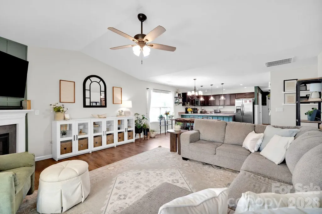 2006 Greenbrook Trail Dallas NC 28034