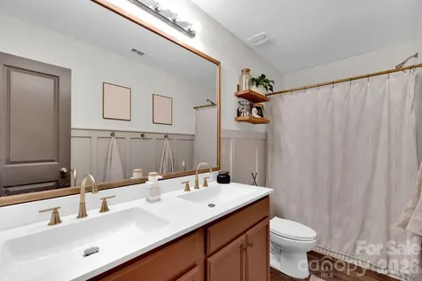 2006 Greenbrook Trail Dallas NC 28034