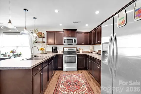 2006 Greenbrook Trail Dallas NC 28034
