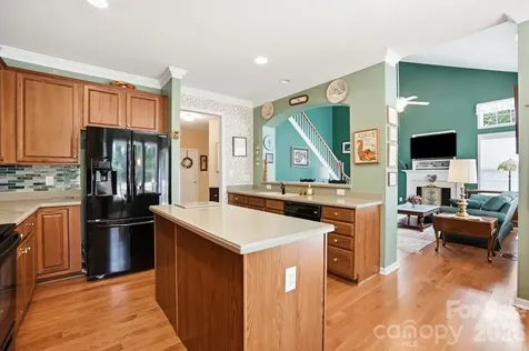 1406 Finsbury Lane Tega Cay SC 29708