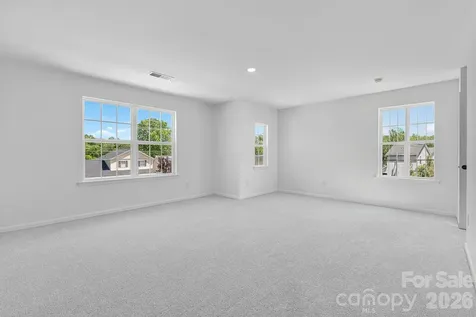 9443 Old Dowd Road Charlotte NC 28214