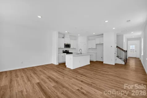 9443 Old Dowd Road Charlotte NC 28214