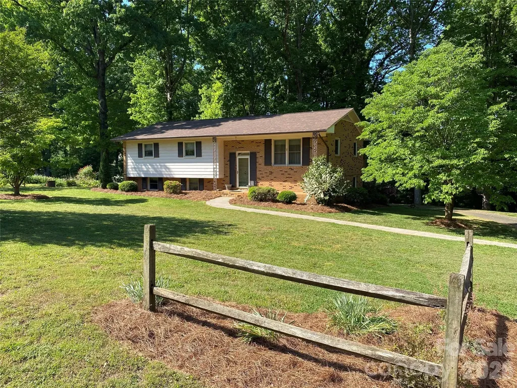 234 Suncrest Road Cherryville NC 28021