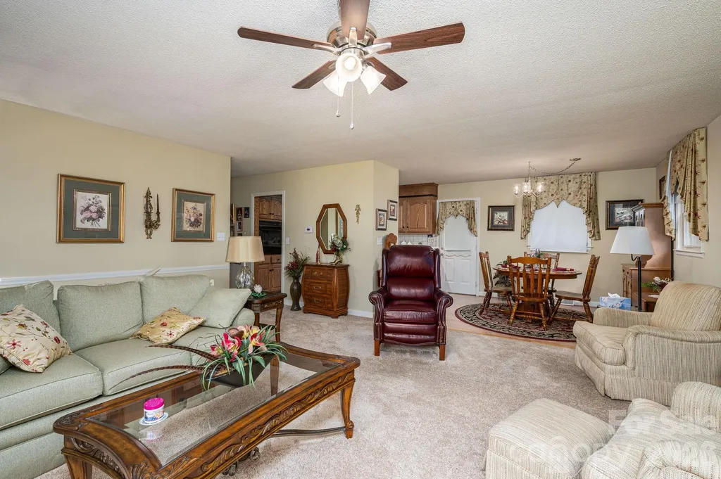 234 Suncrest Road Cherryville NC 28021