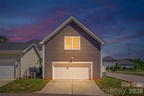 2273 Moss Haven Lane Denver NC 28037