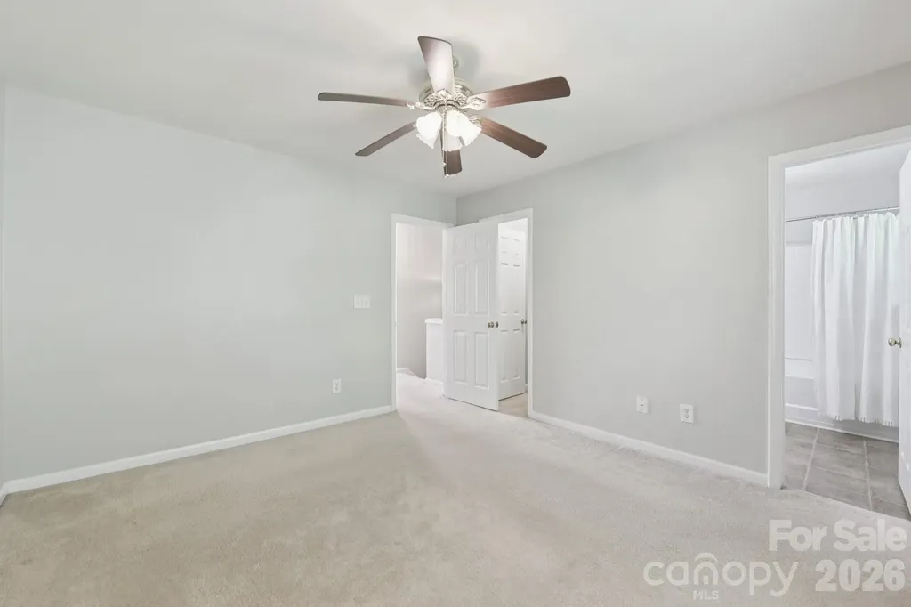 124 Clydesdale Court Matthews NC 28104