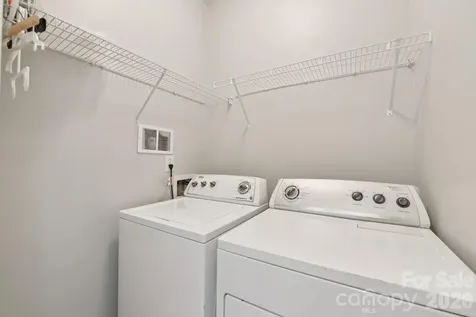 124 Clydesdale Court Matthews NC 28104