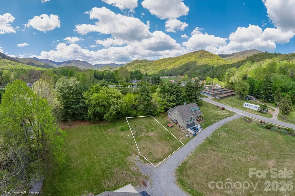 600 Sophie Road Maggie Valley NC 28751