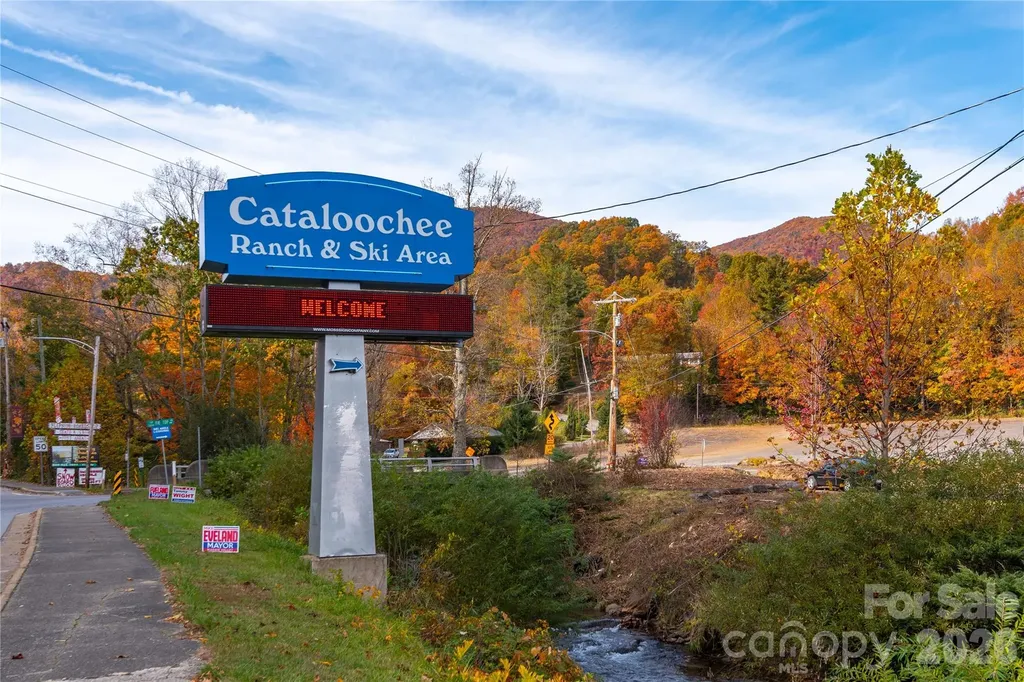 600 Sophie Road Maggie Valley NC 28751