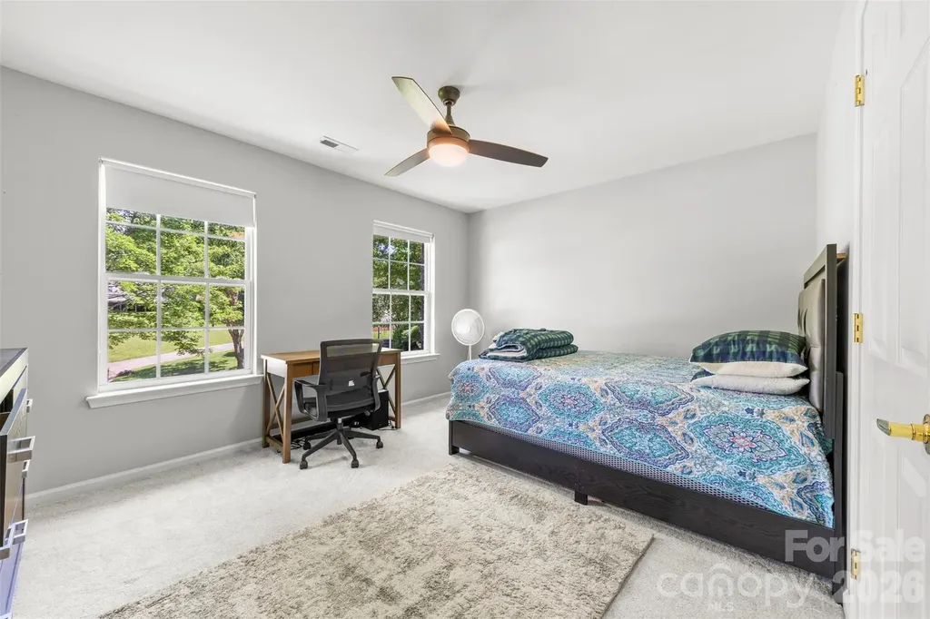 5302 Fairgrove Lane Harrisburg NC 28075