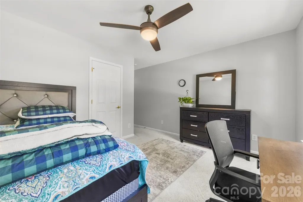 5302 Fairgrove Lane Harrisburg NC 28075