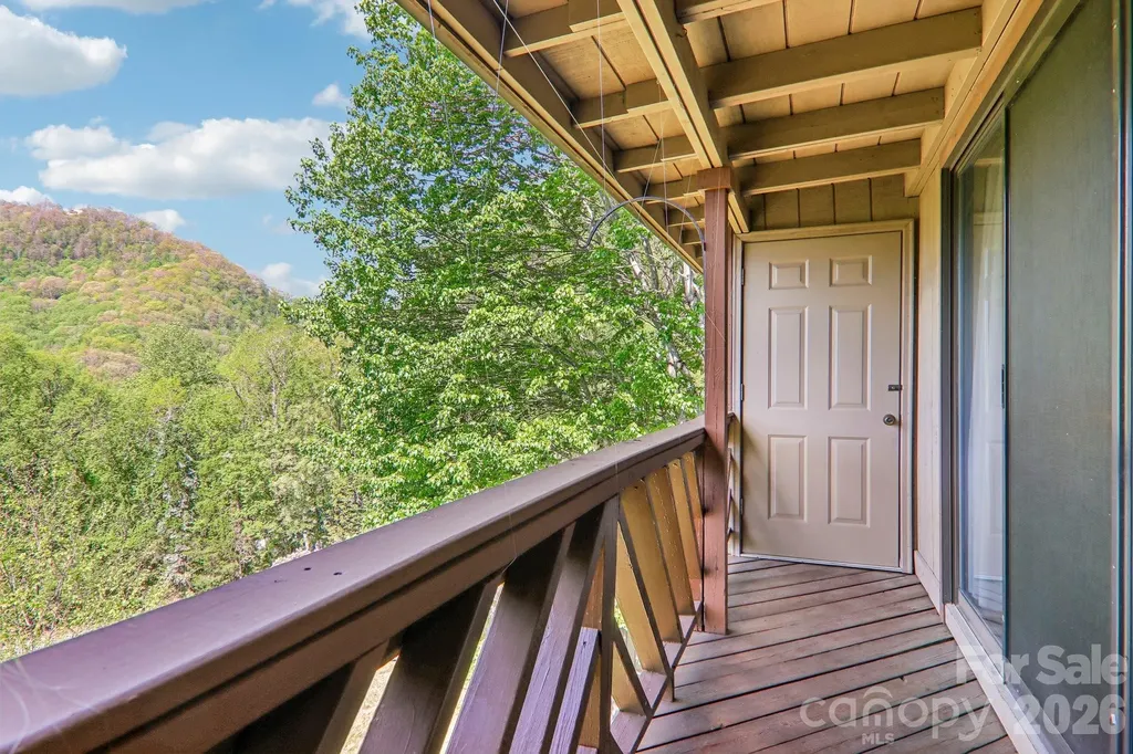 348 Valley Creek Drive Maggie Valley NC 28751