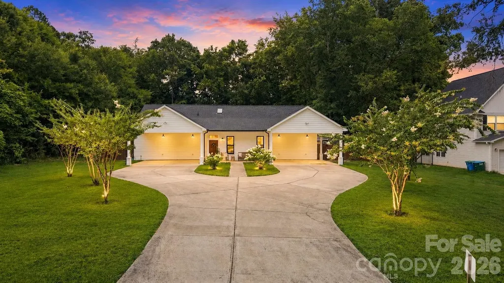 4515 Lindsay Lane Matthews NC 28105