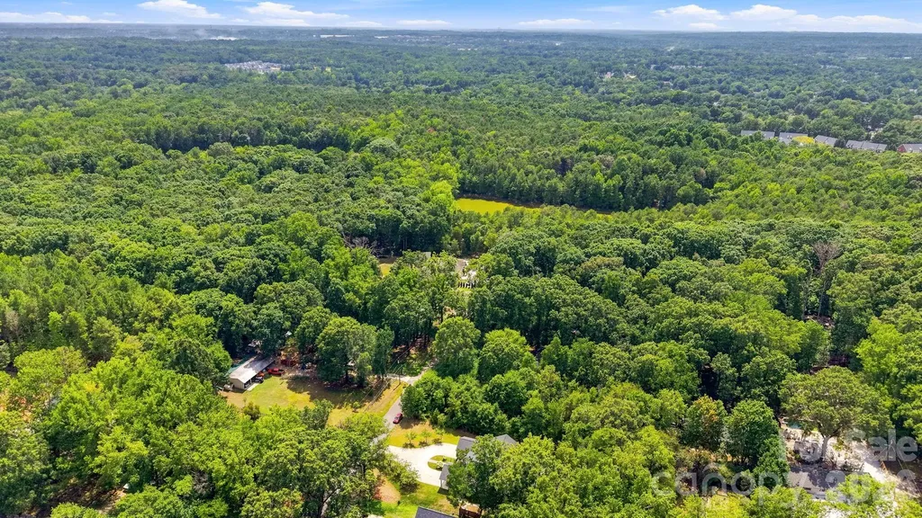 4515 Lindsay Lane Matthews NC 28105
