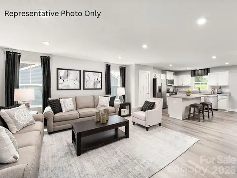 930 Pemberley Street Lancaster SC 29720