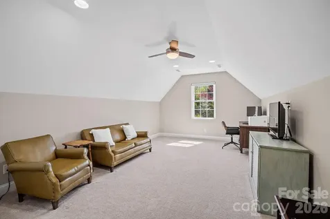 82 Grove End Road Fletcher NC 28732