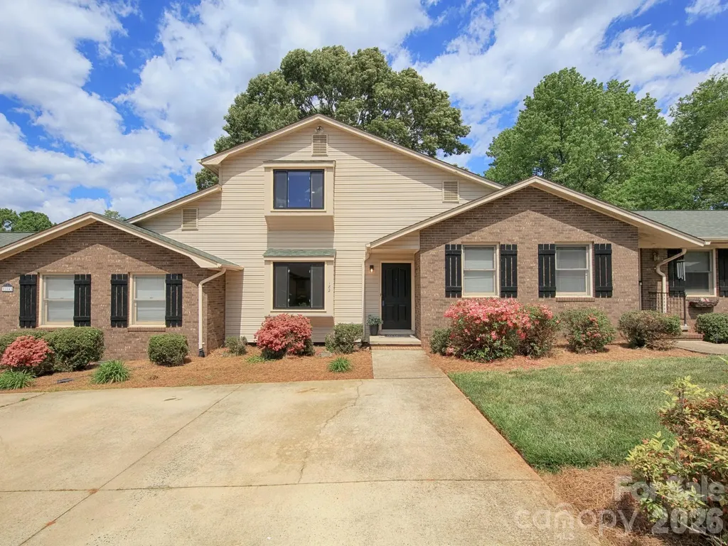 182 Calvin Street Troutman NC 28166