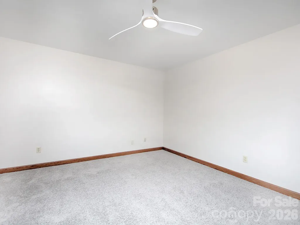 182 Calvin Street Troutman NC 28166