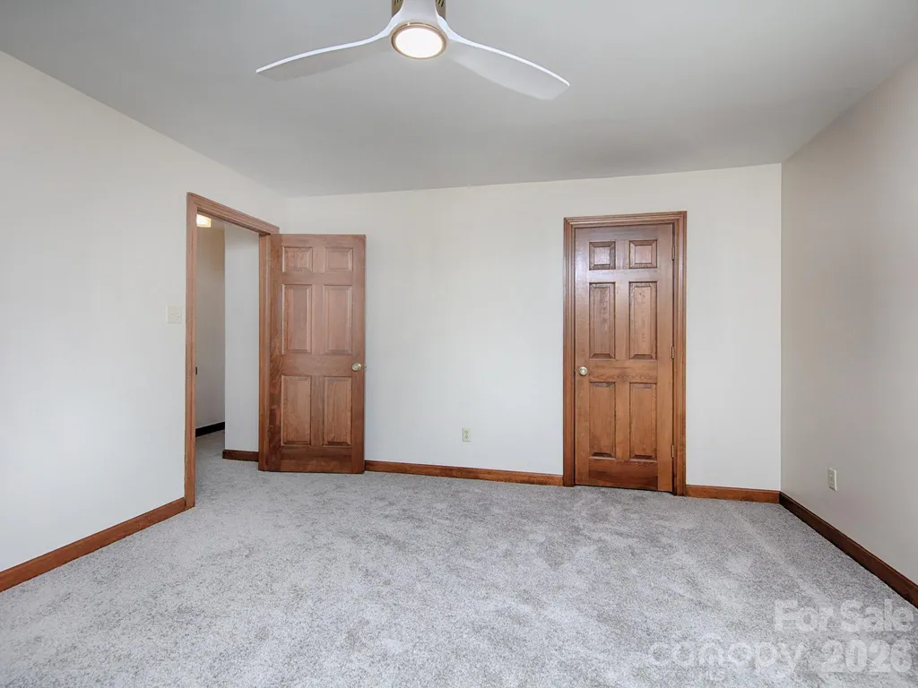 182 Calvin Street Troutman NC 28166