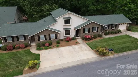 182 Calvin Street Troutman NC 28166