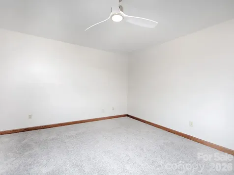 182 Calvin Street Troutman NC 28166