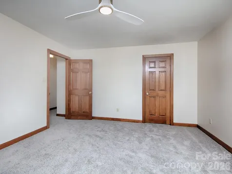 182 Calvin Street Troutman NC 28166