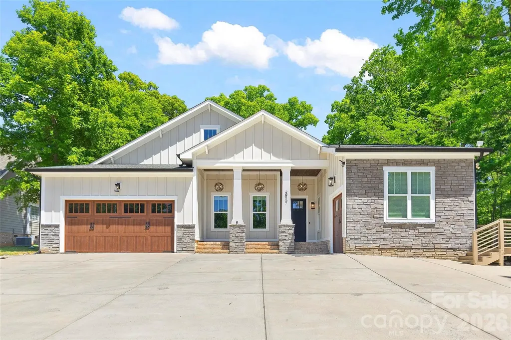 2917 Lake Shore Road S Denver NC 28037