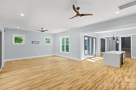 2917 Lake Shore Road S Denver NC 28037
