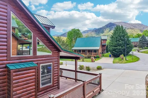 589 Panoramic Loop Maggie Valley NC 28751