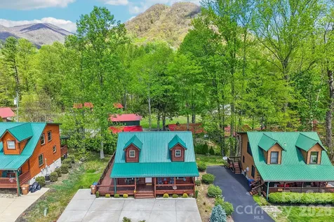 589 Panoramic Loop Maggie Valley NC 28751