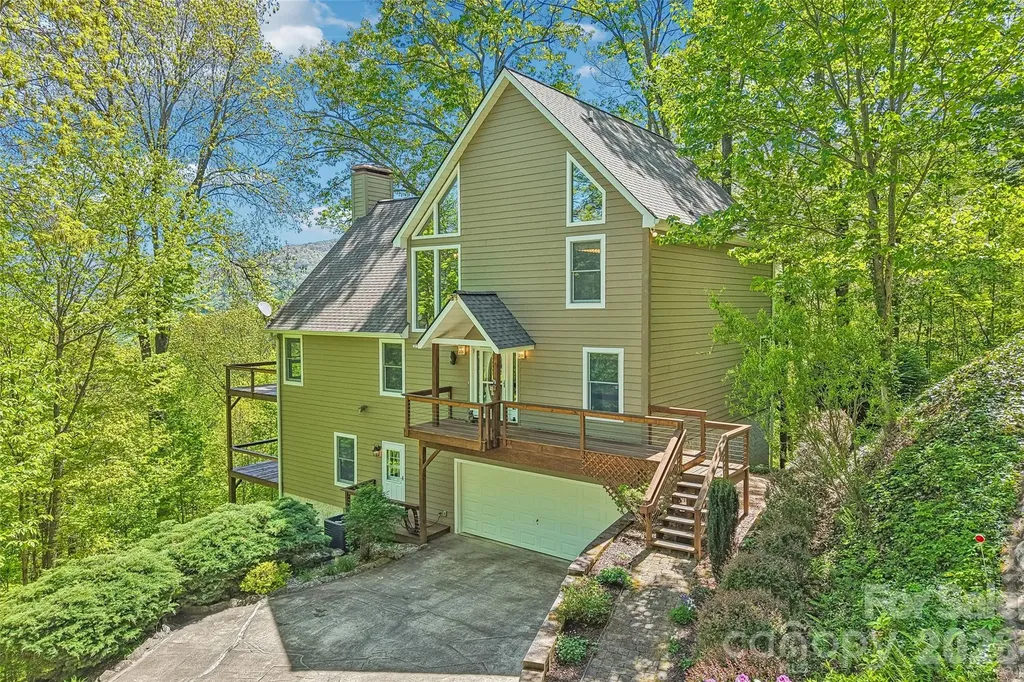 208 Buckeye Road Maggie Valley NC 28751