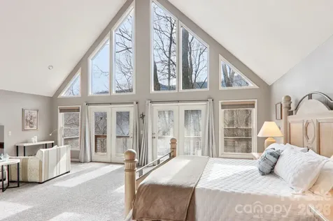 208 Buckeye Road Maggie Valley NC 28751