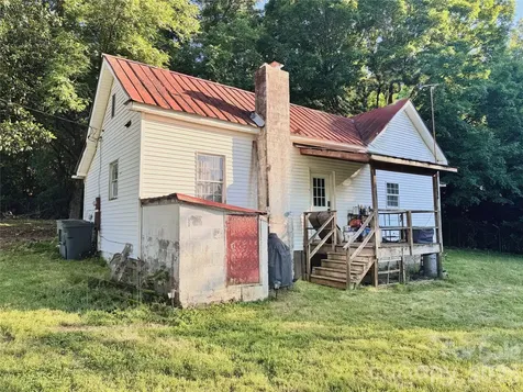 170 Beagle Club Road Cherryville NC 28021