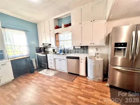 170 Beagle Club Road Cherryville NC 28021