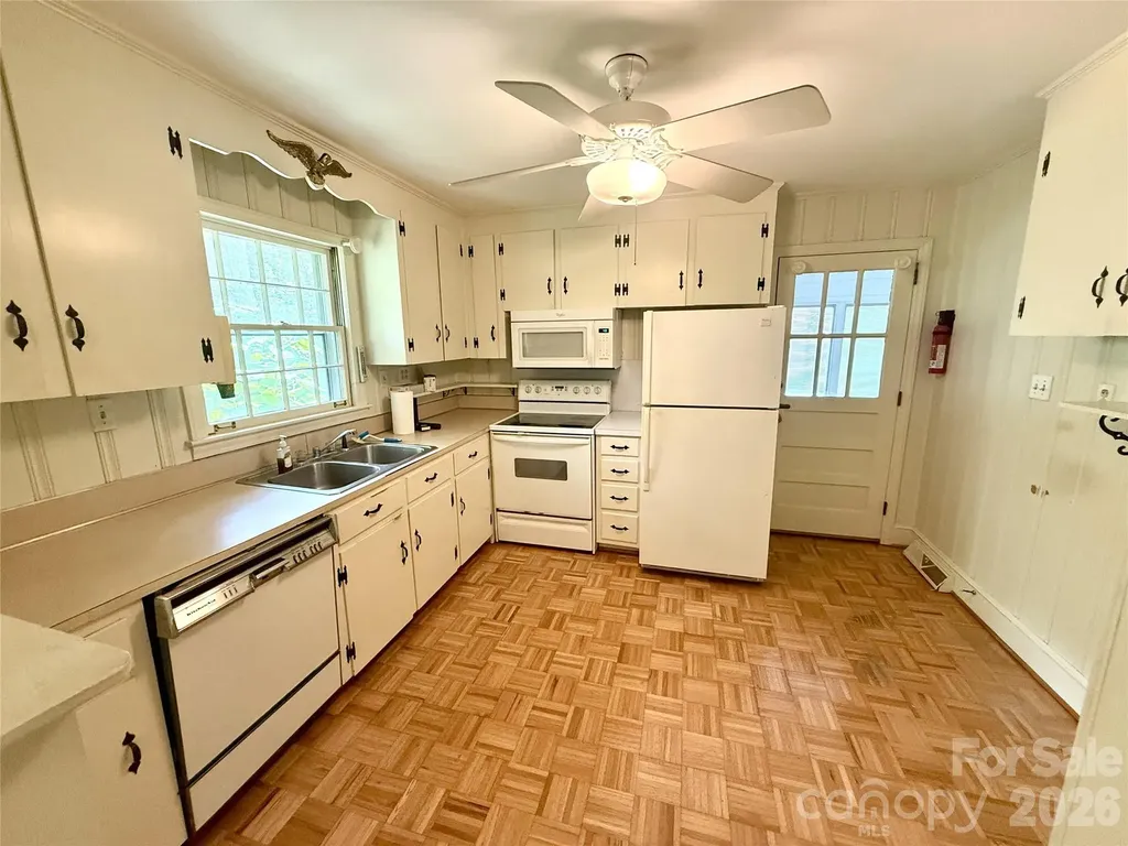 821 Burnley Road Charlotte NC 28210