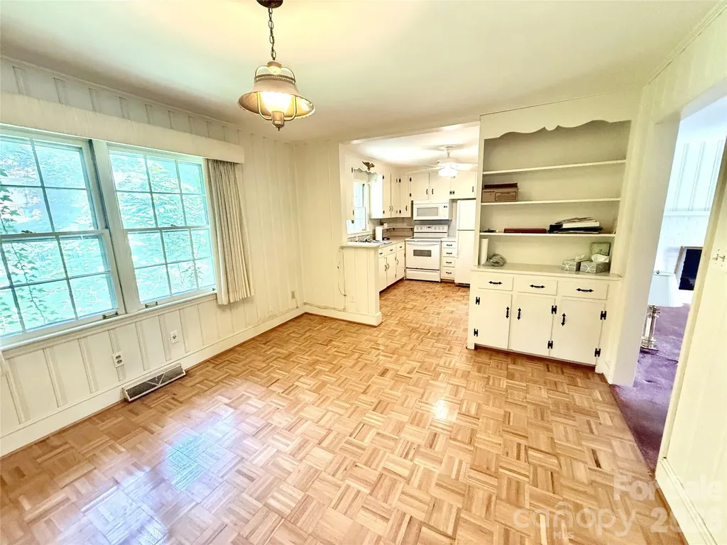 821 Burnley Road Charlotte NC 28210