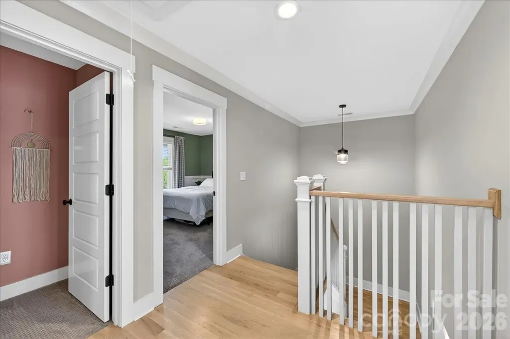 1413 Lomax Avenue Charlotte NC 28211