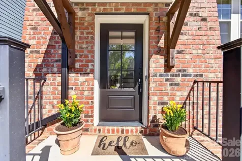 1413 Lomax Avenue Charlotte NC 28211