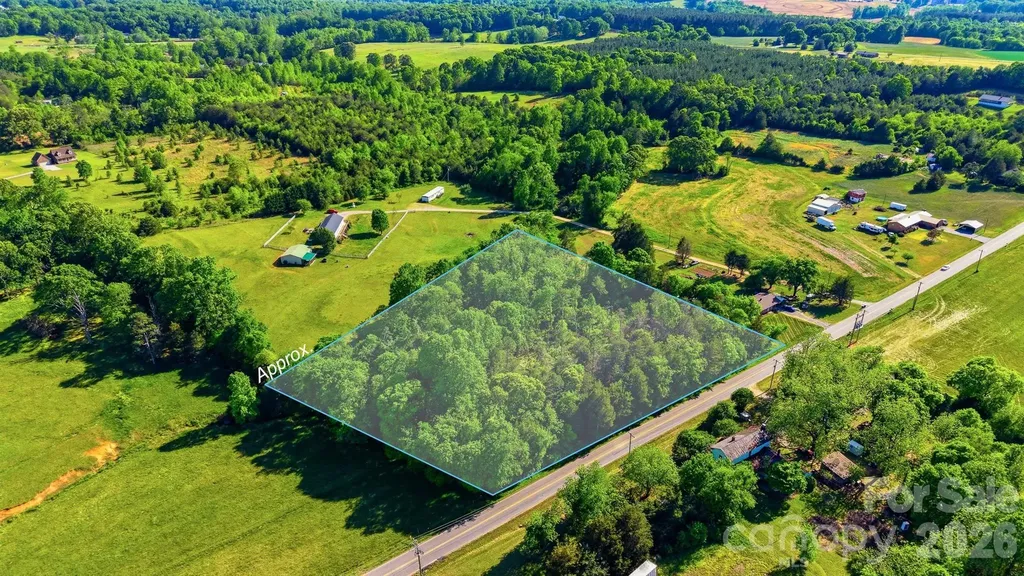 0000 Old State Road Newton NC 28658
