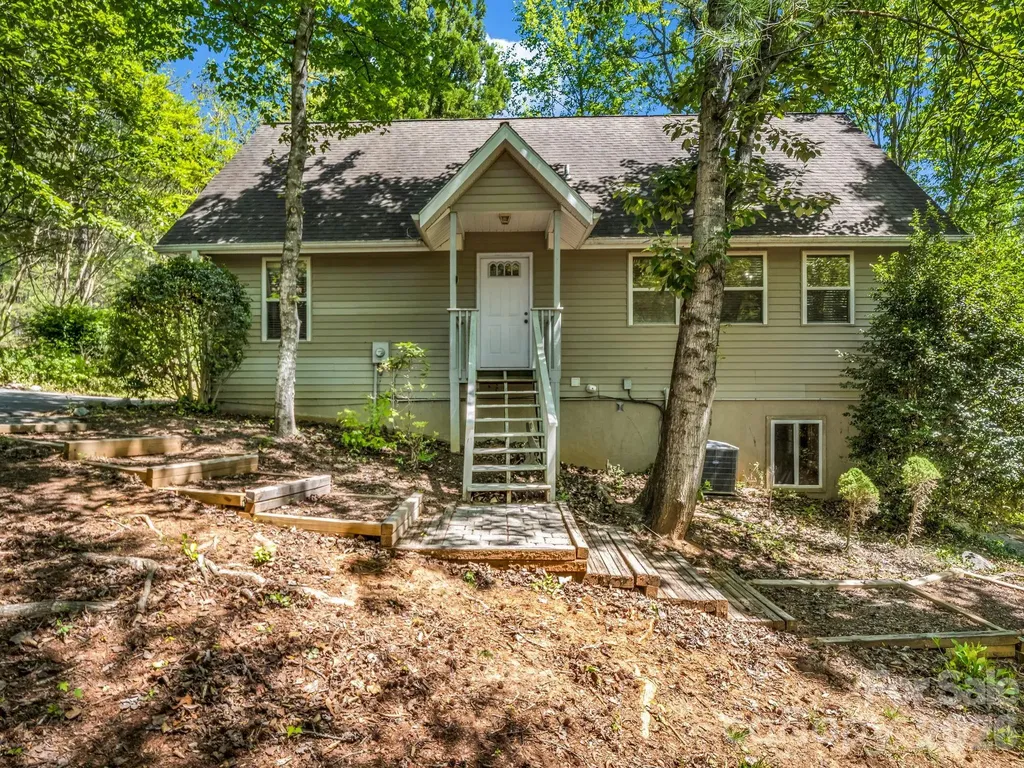 268 Mallard Road Lake Lure NC 28746