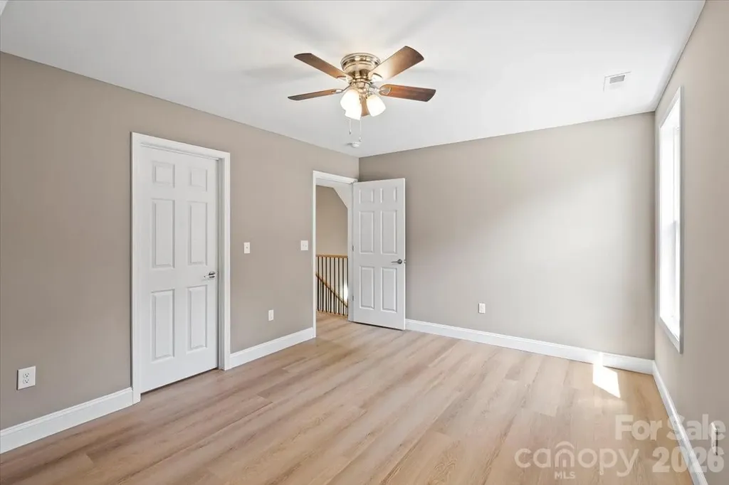 1033 12th Avenue Drive NW Hickory NC 28601