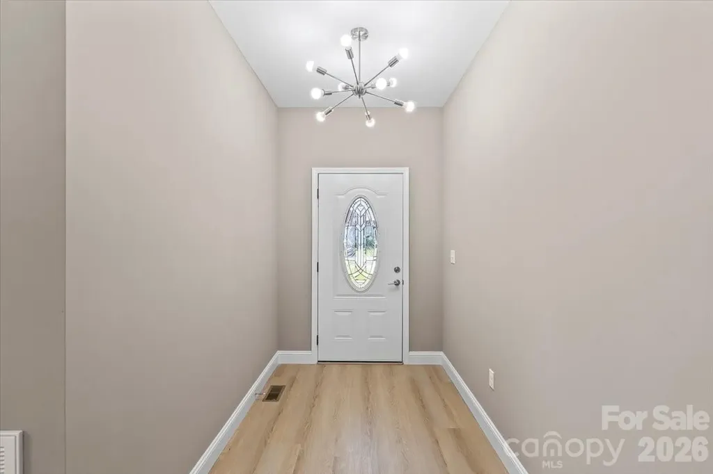 1033 12th Avenue Drive NW Hickory NC 28601