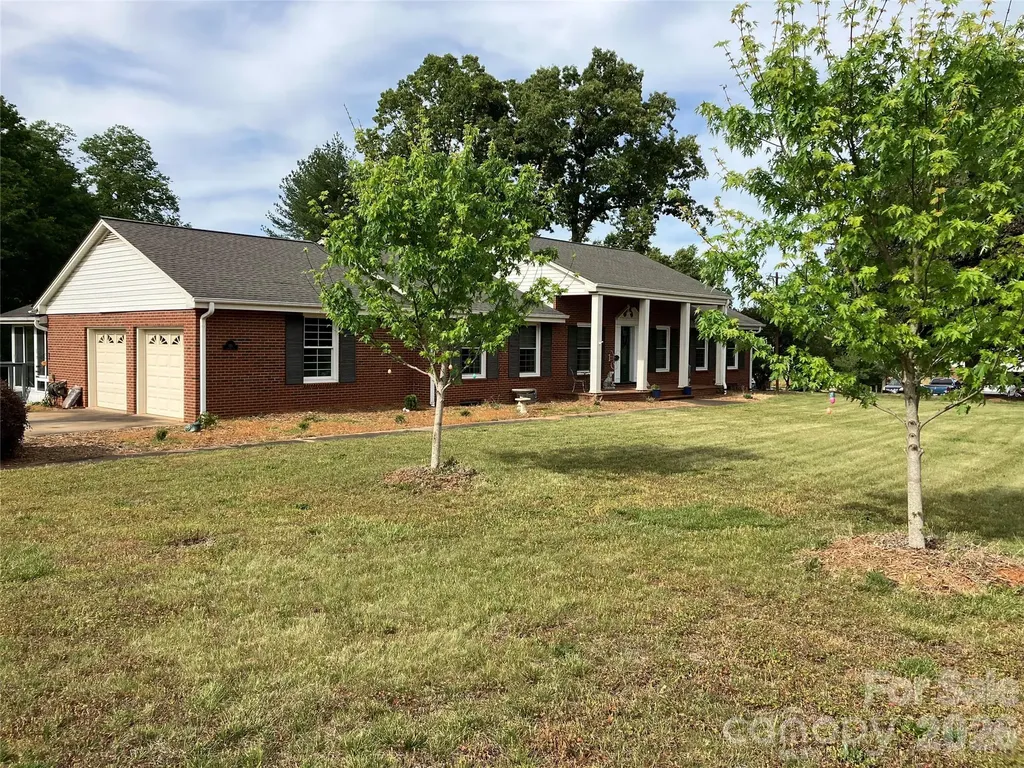 151 Lincoln Road Forest City NC 28043