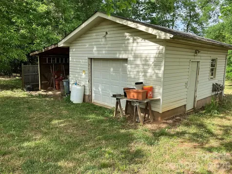 151 Lincoln Road Forest City NC 28043