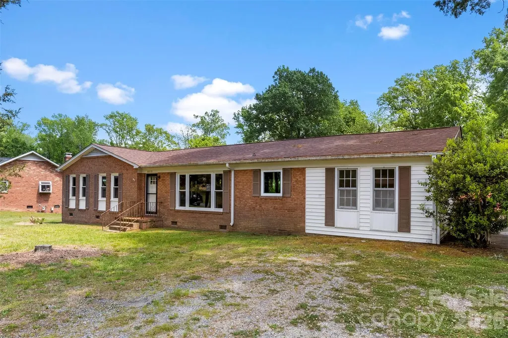 8315 Westbourne Drive Charlotte NC 28216