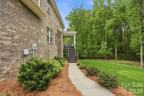 588 Highland Ridge Point Clover SC 29710