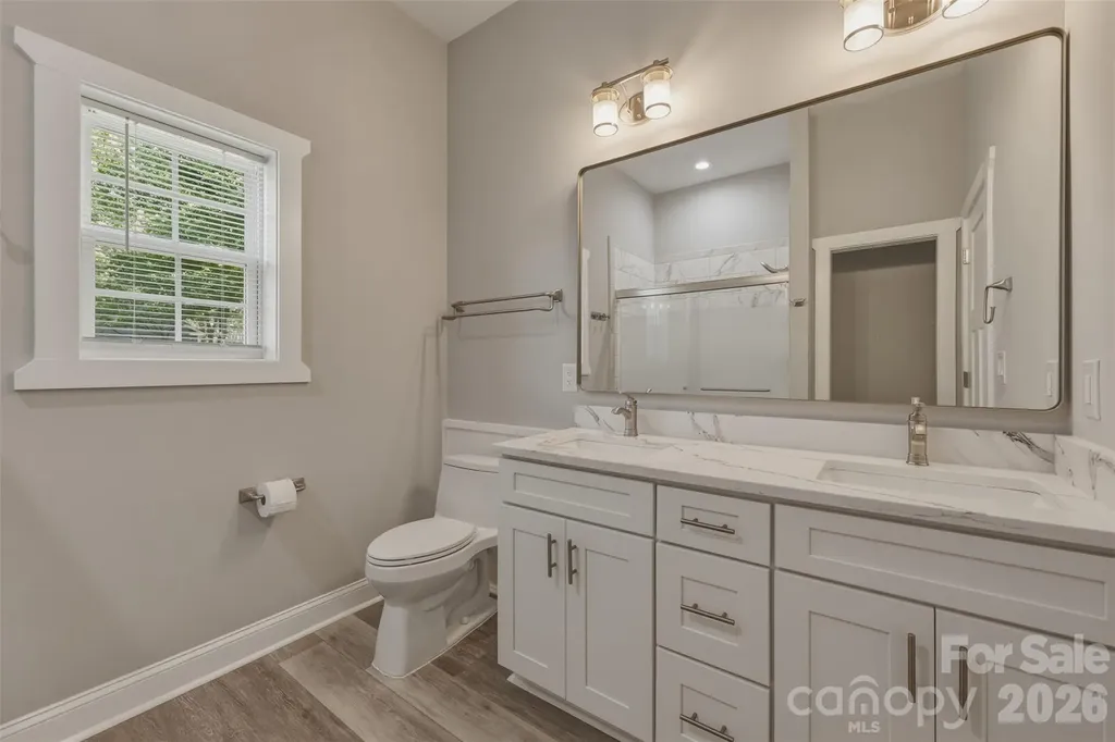 5330 Tuckaseegee Road Charlotte NC 28208