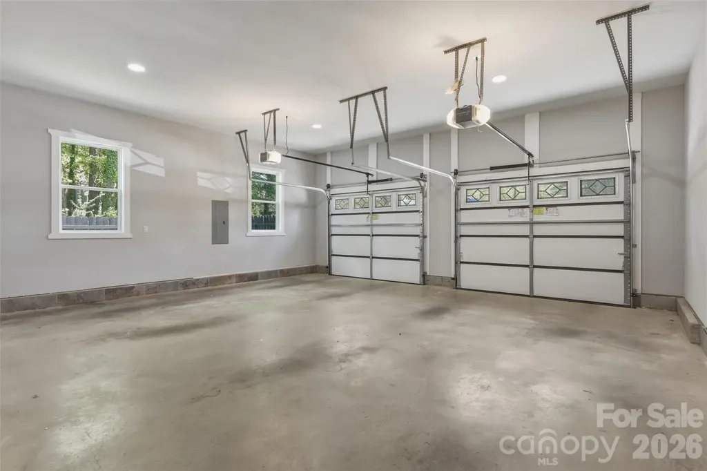 5330 Tuckaseegee Road Charlotte NC 28208
