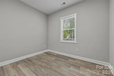 5330 Tuckaseegee Road Charlotte NC 28208